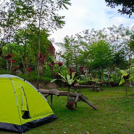 Tapian Asri Camp Hotel Bukittinggi Exterior photo